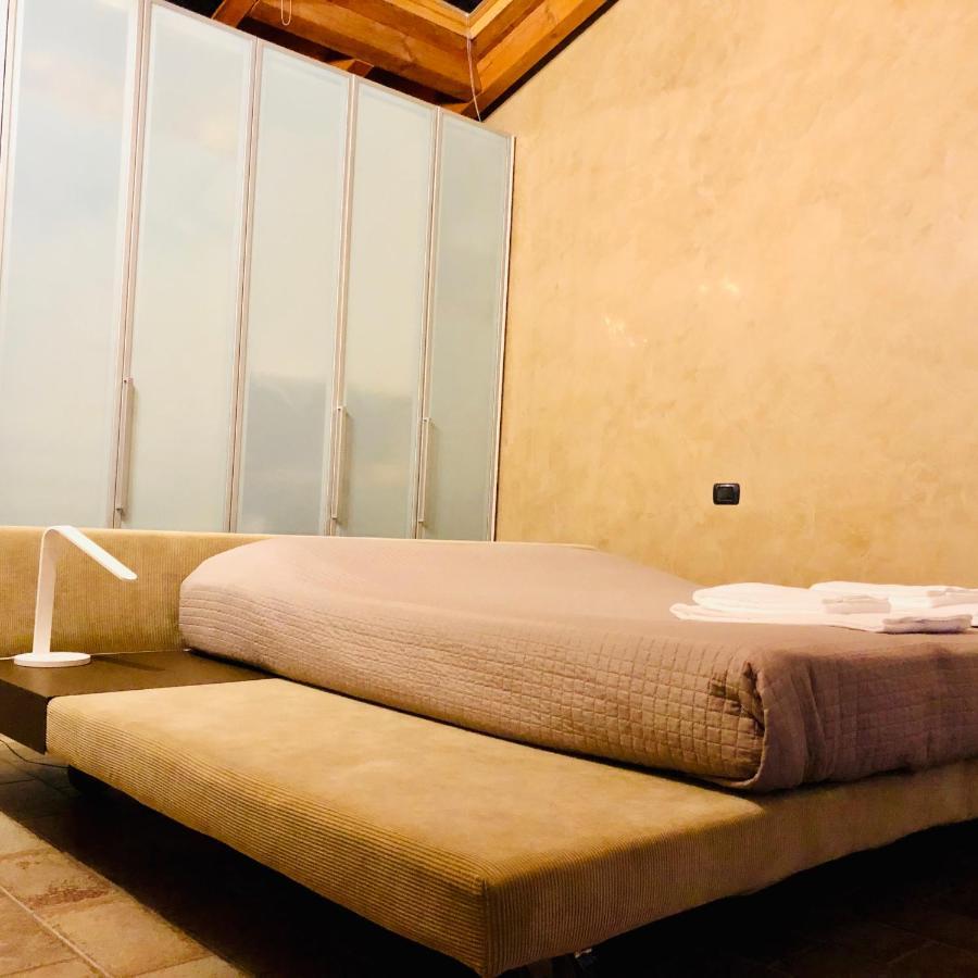 Bergamo Easy Airport Sleep&Fly Parking Apartment Exterior photo