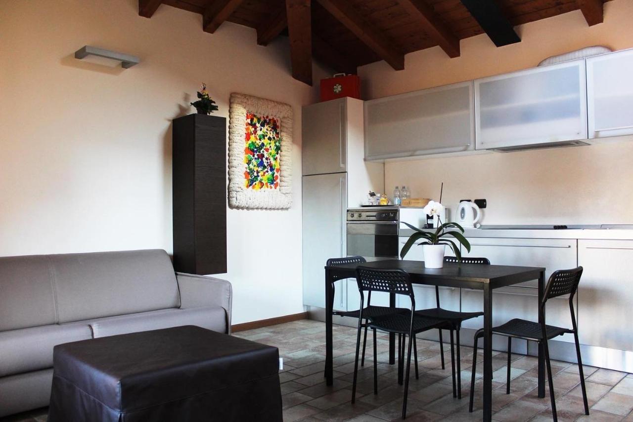 Bergamo Easy Airport Sleep&Fly Parking Apartment Exterior photo