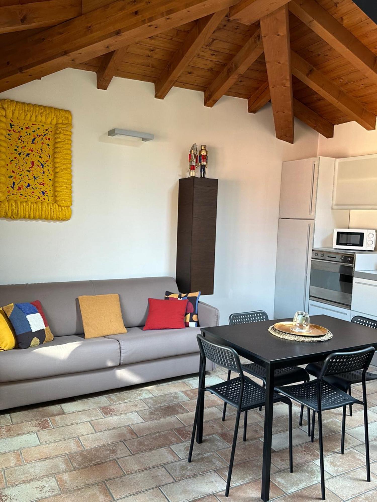 Bergamo Easy Airport Sleep&Fly Parking Apartment Exterior photo